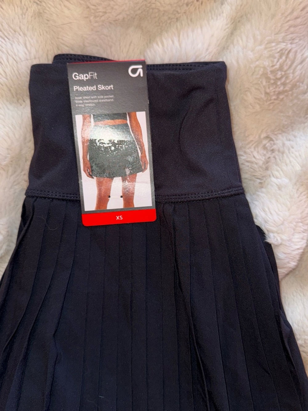 GAP Black Pleated Skort - GapFit